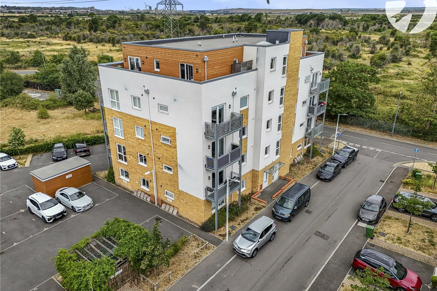 2 bedroom property for sale in Dartford | Robinson Jackson