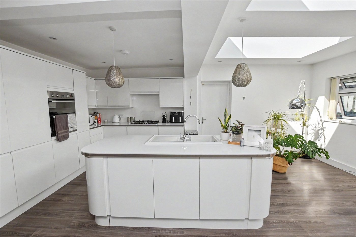 2 bedroom bungalow for sale in Bexleyheath | Robinson Jackson