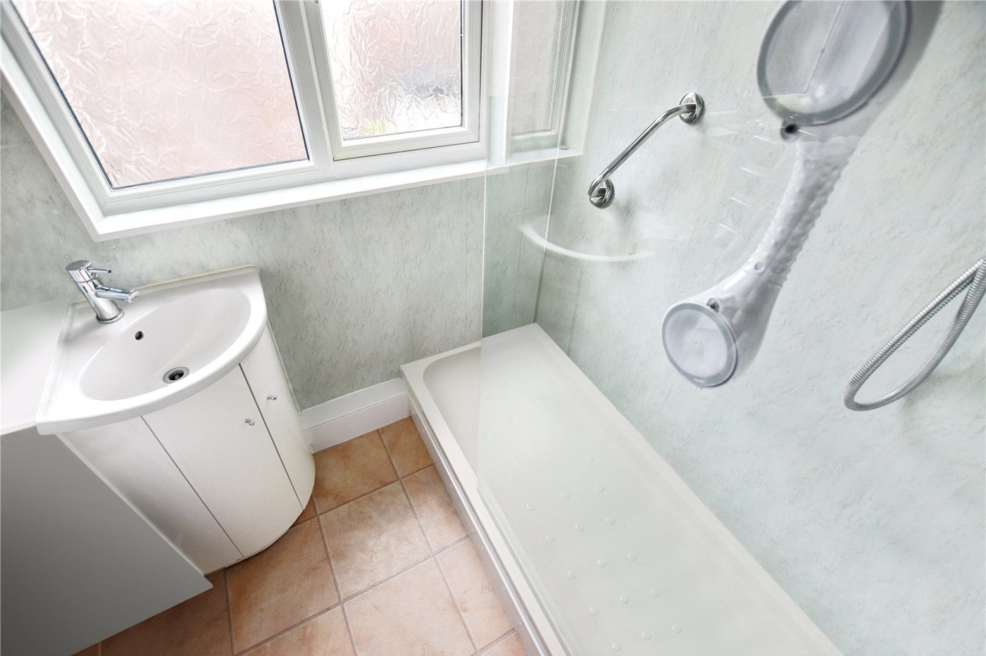 3 bedroom bungalow for sale in Bexleyheath | Robinson Jackson