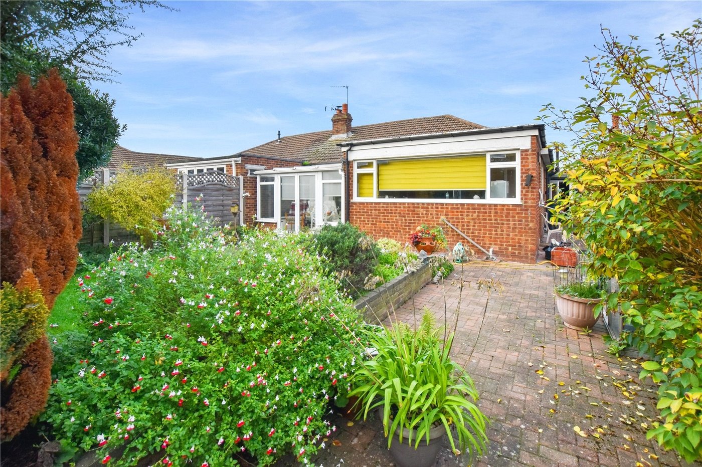 3 bedroom bungalow for sale in Bexleyheath | Robinson Jackson
