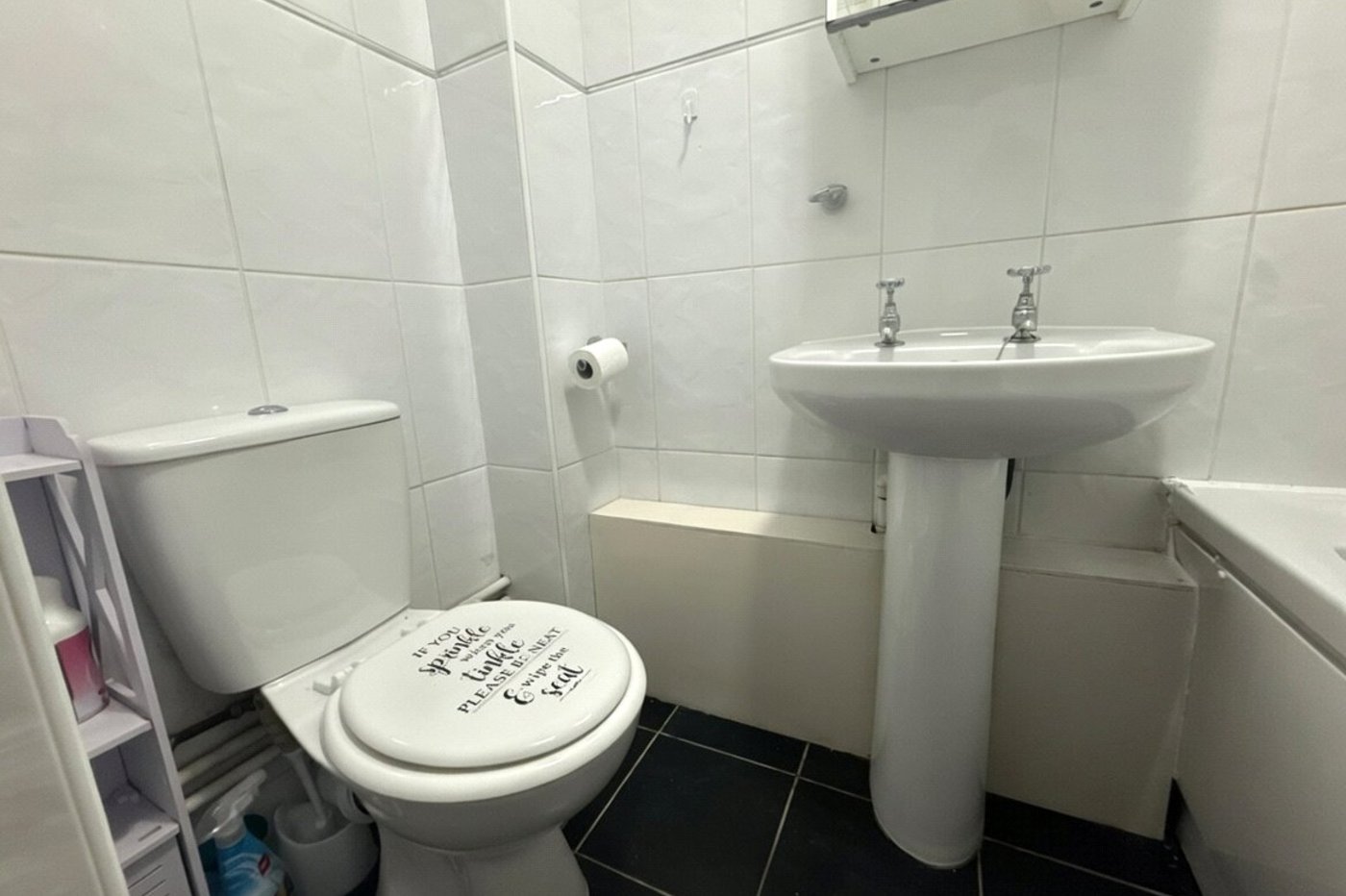 2 bedroom house for sale in Gravesend | Robinson Michael & Jackson