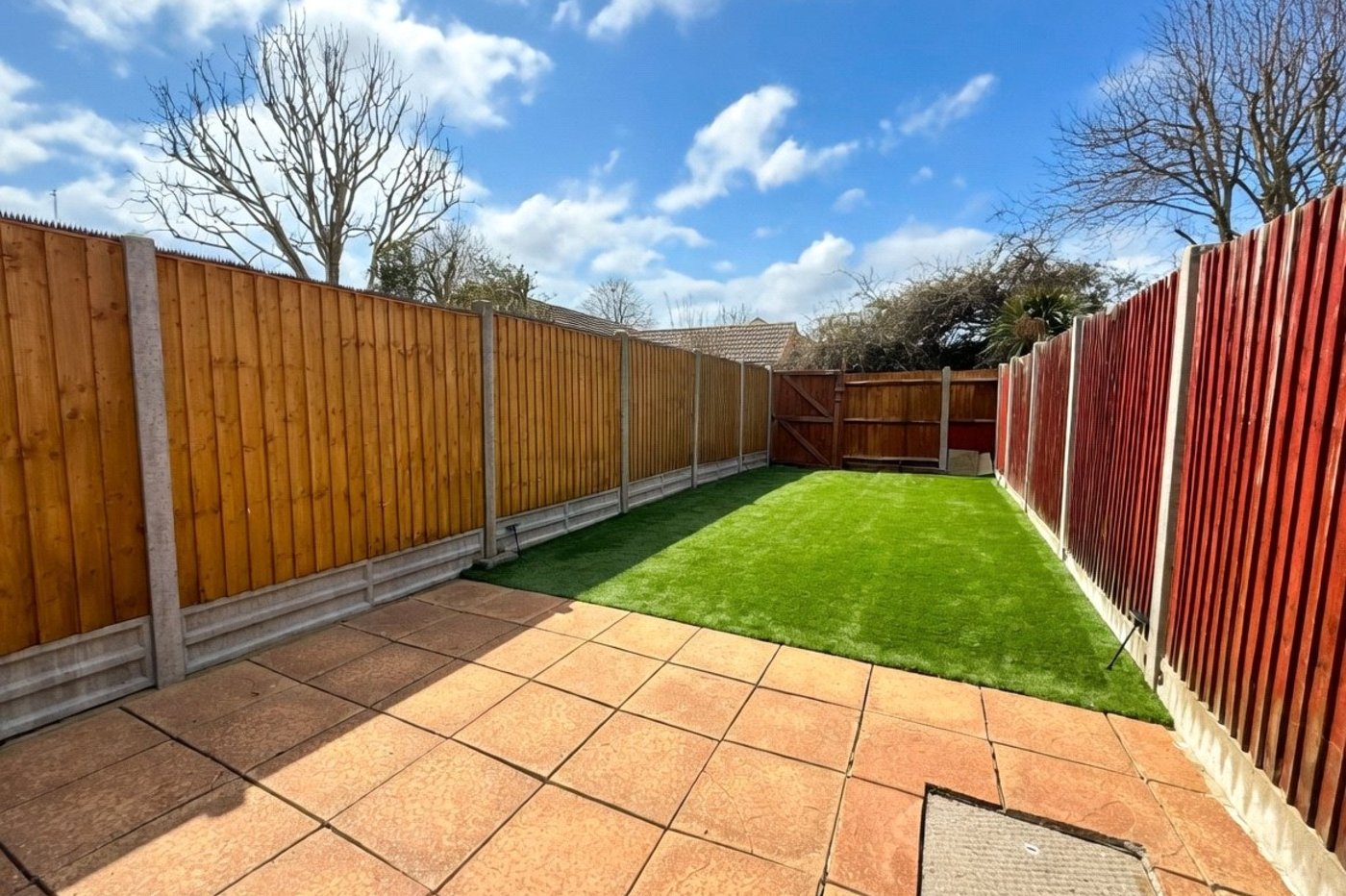 2 bedroom house for sale in Gravesend | Robinson Michael & Jackson