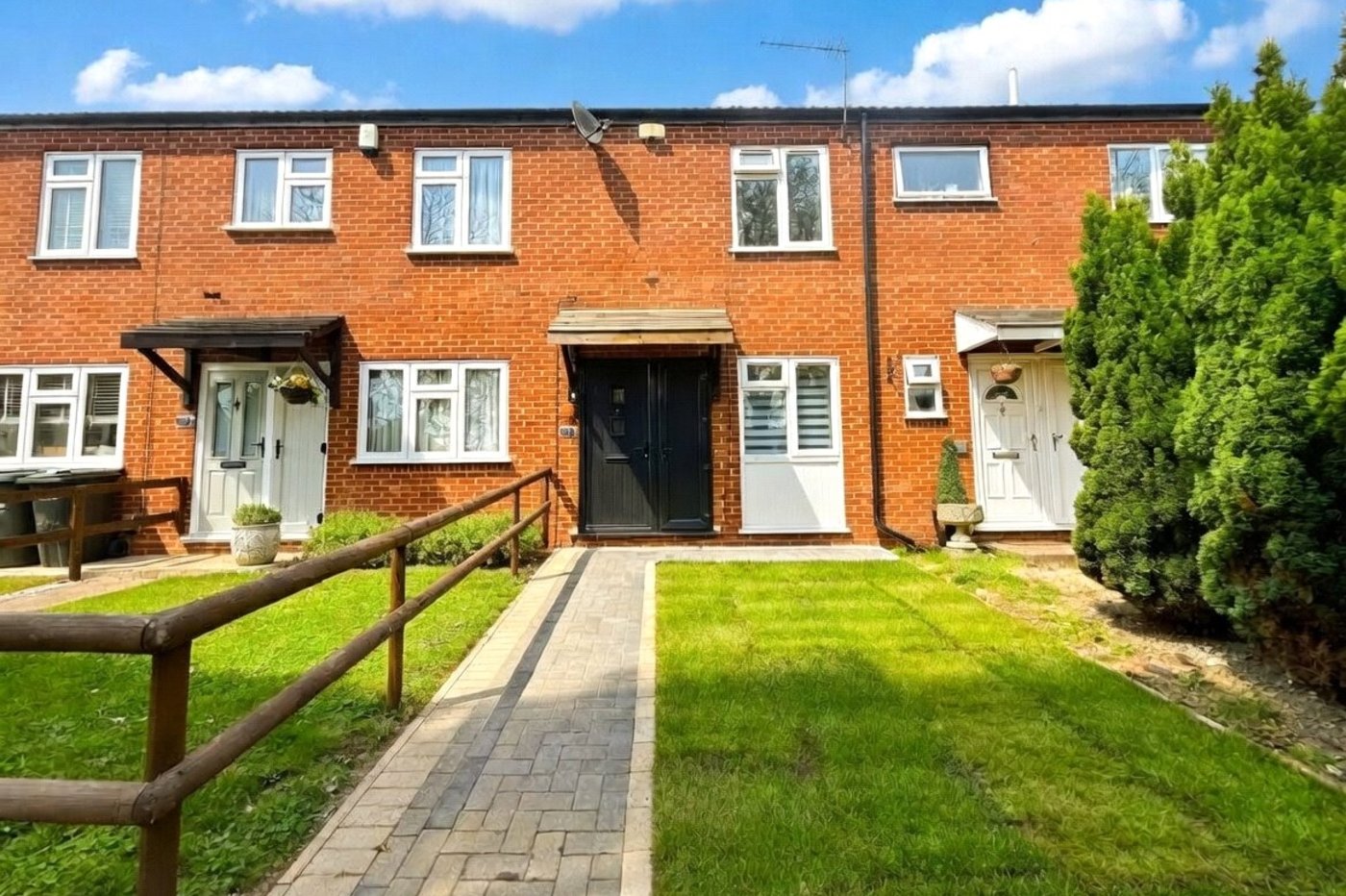 2 bedroom house for sale in Gravesend | Robinson Michael & Jackson