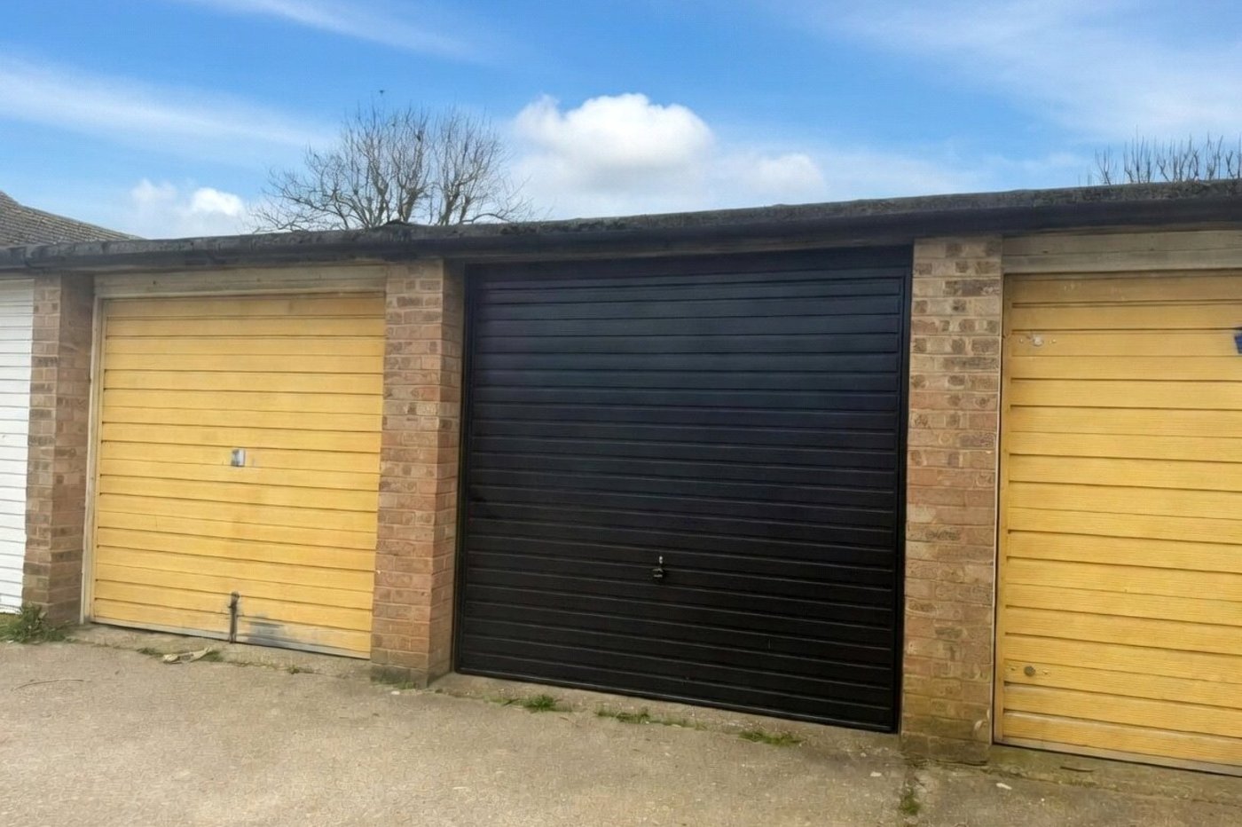 2 bedroom house for sale in Gravesend | Robinson Michael & Jackson