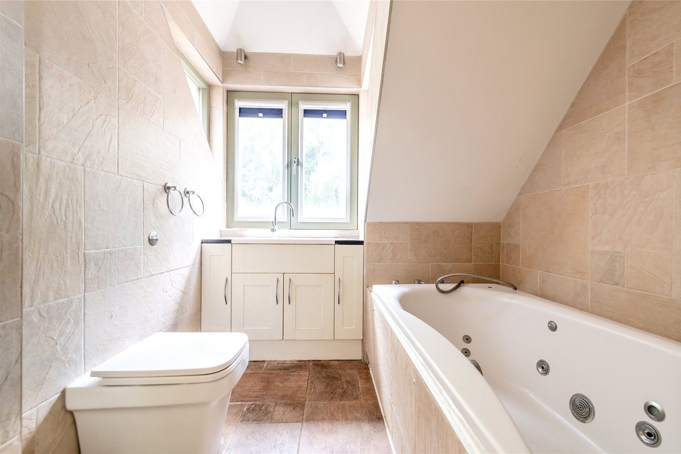 1 bedroom house for sale in Tunstall | Robinson Michael & Jackson