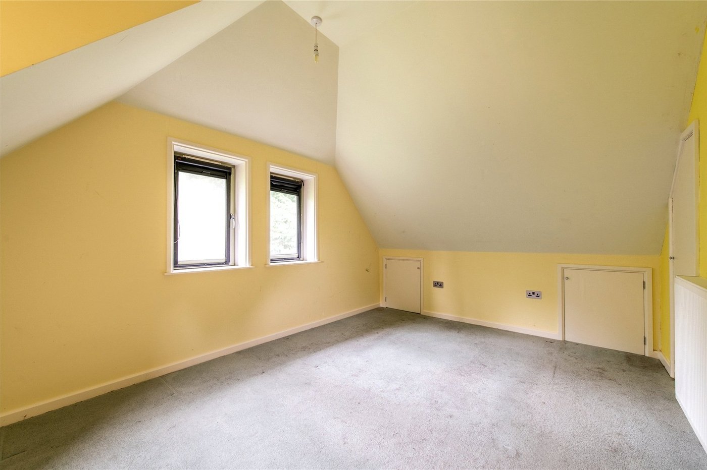 1 bedroom house for sale in Tunstall | Robinson Michael & Jackson