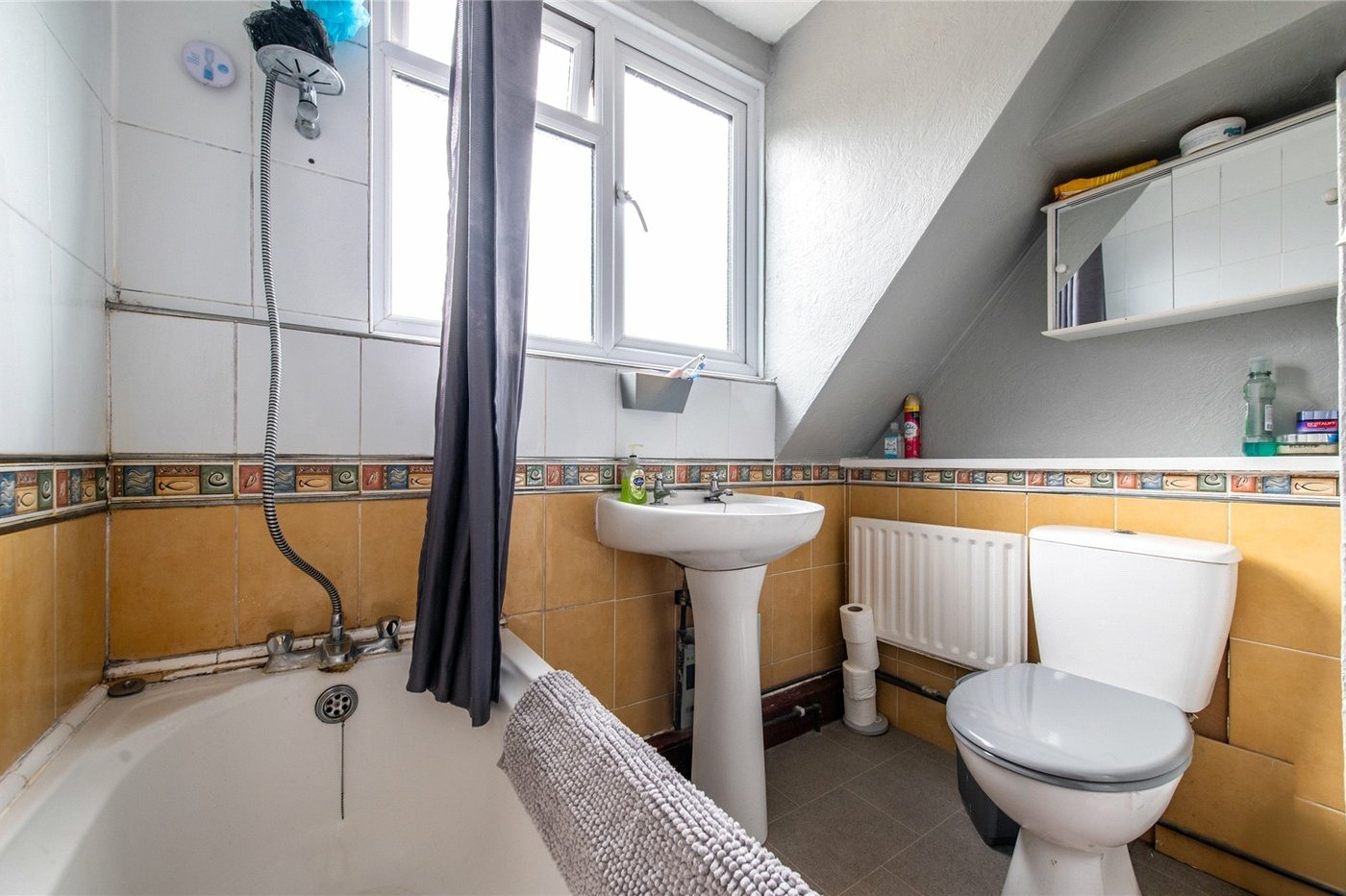 4 bedroom house for sale in Rochester | Robinson Michael & Jackson