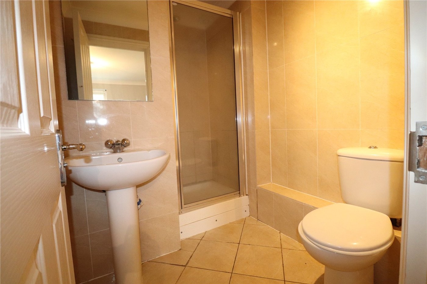 2 bedroom property for sale in William Court | Robinson Jackson