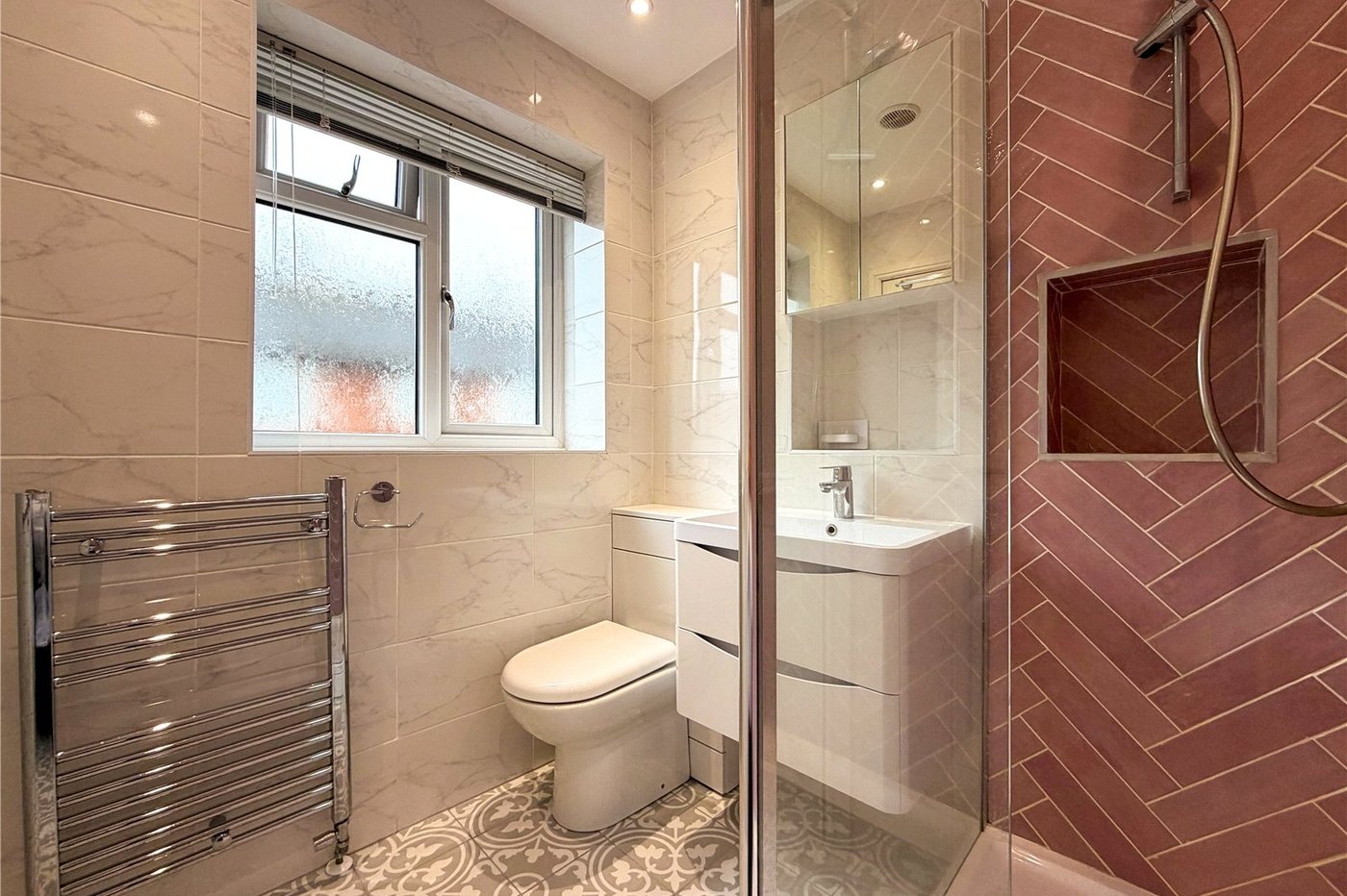 4 bedroom house for sale in Rainham | Robinson Michael & Jackson