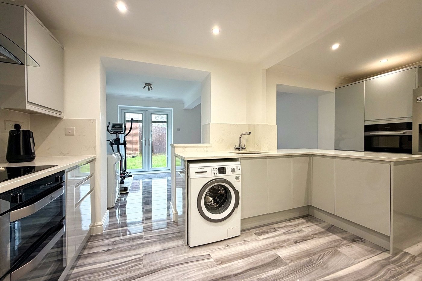 4 bedroom house for sale in Rainham | Robinson Michael & Jackson