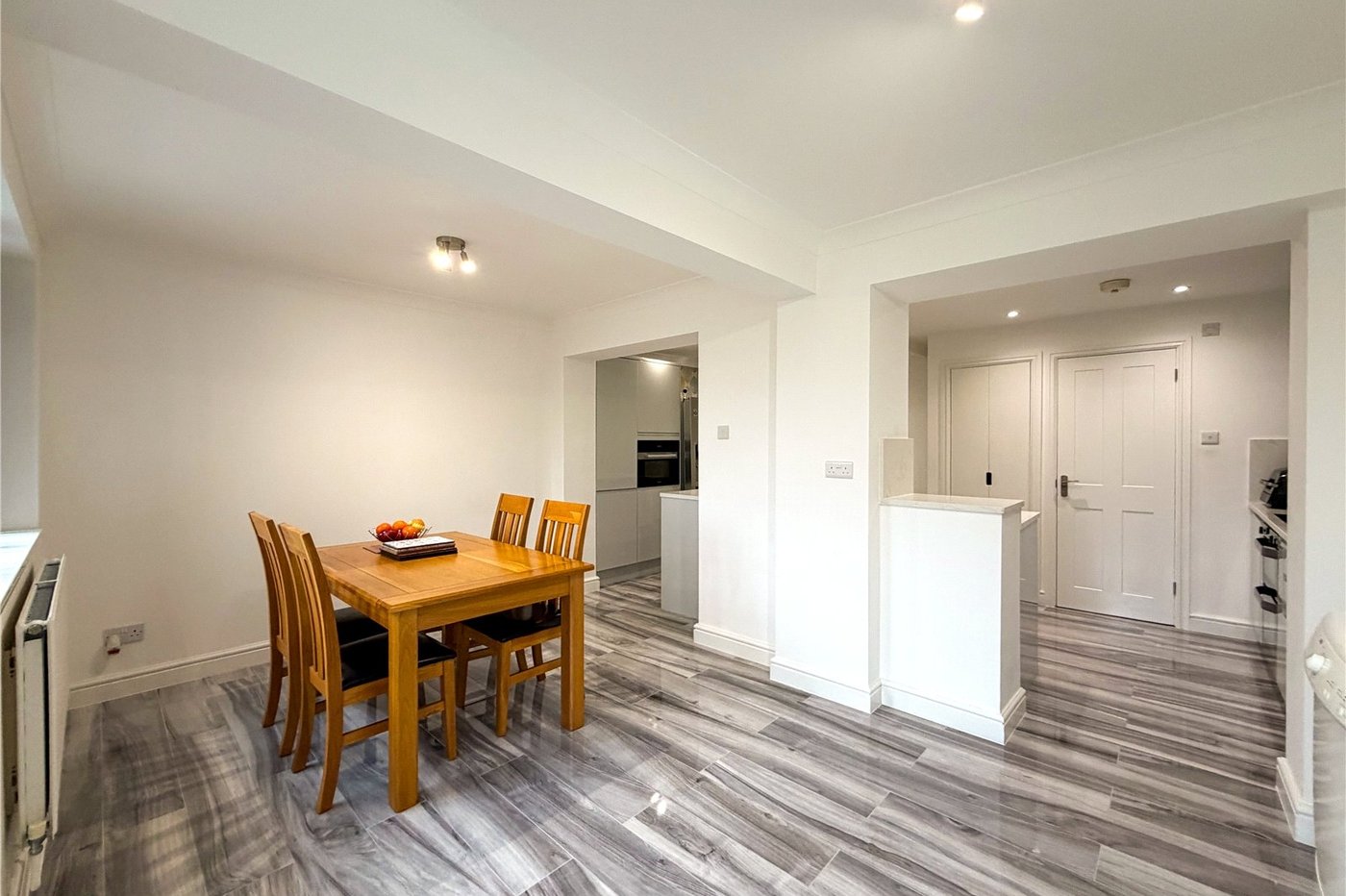 4 bedroom house for sale in Rainham | Robinson Michael & Jackson