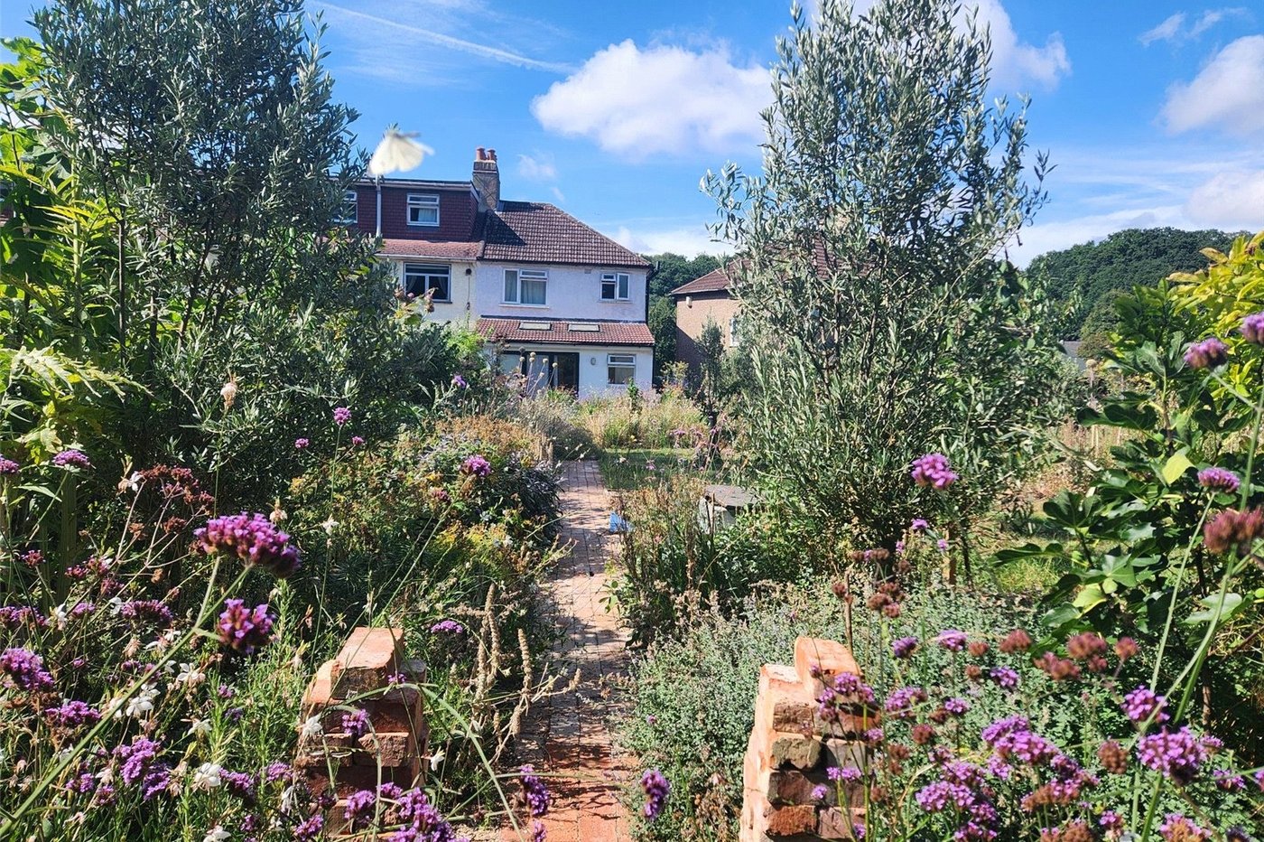 3 bedroom house for sale in Abbey Wood | Robinson Jackson