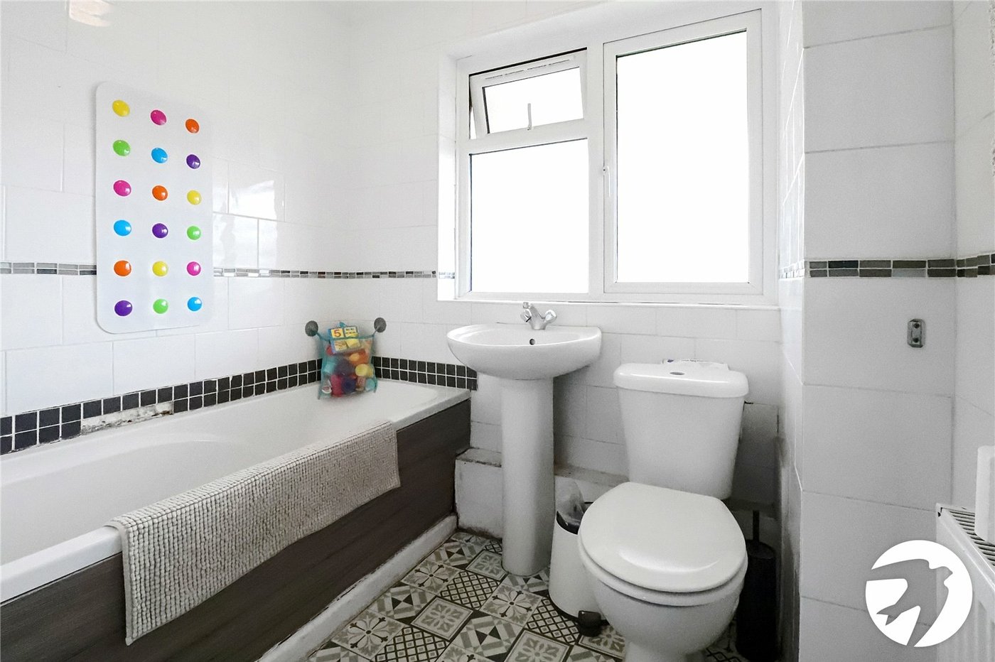 2 bedroom property for sale in Belvedere | Robinson Jackson