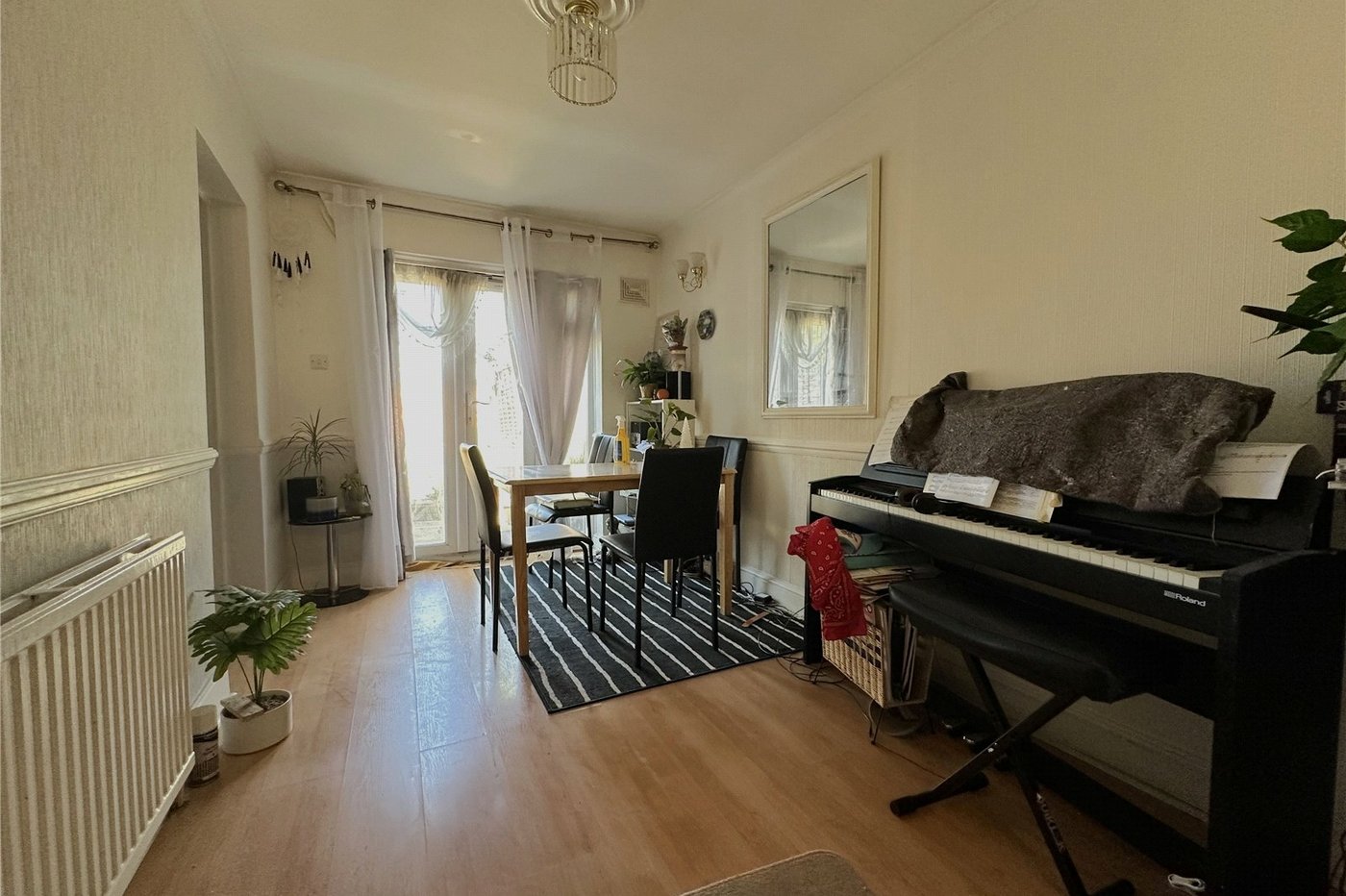 2 bedroom property for sale in Catford | Robinson Jackson