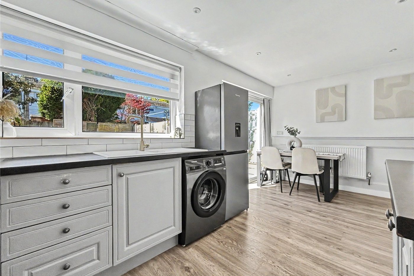2 bedroom house for sale in Rainham | Robinson Michael & Jackson