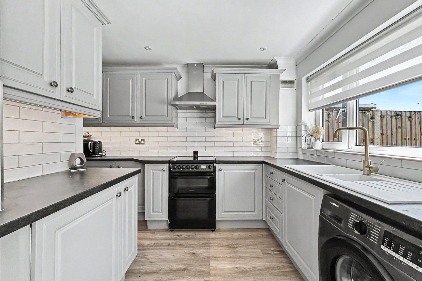 2 bedroom house for sale in Rainham | Robinson Michael & Jackson