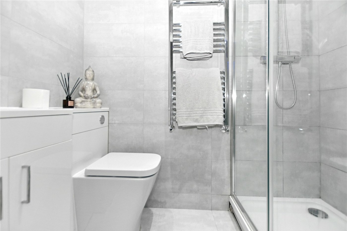 3 bedroom bungalow for sale in Bexleyheath | Robinson Jackson