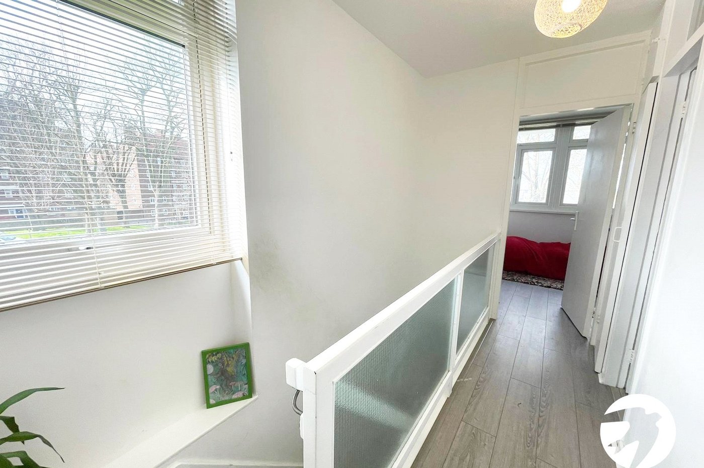 2 bedroom property for sale in London | Robinson Jackson