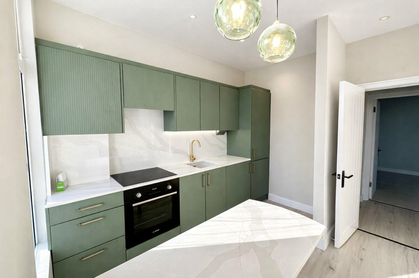 1 bedroom property for sale in London | Robinson Jackson