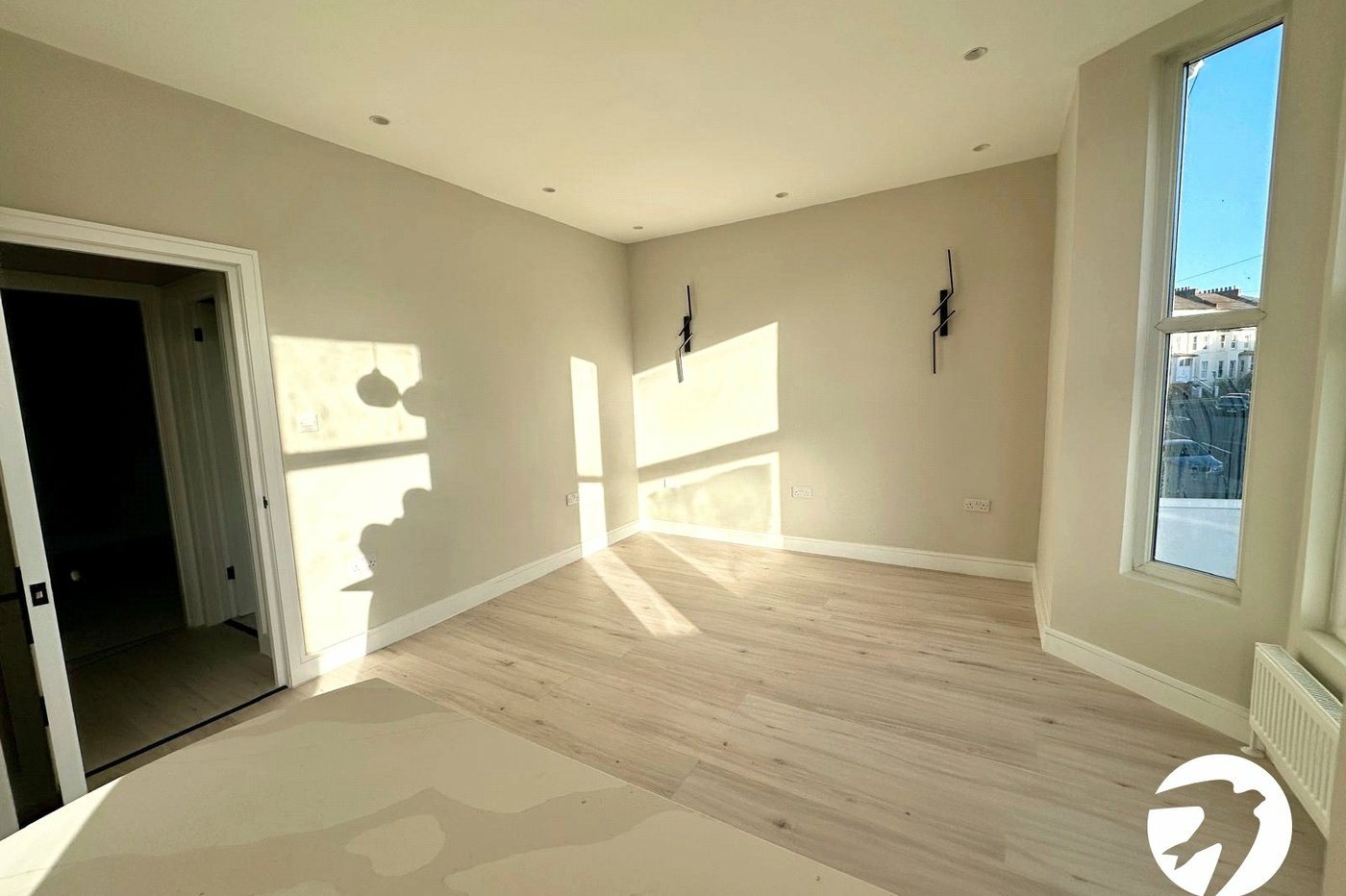 1 bedroom property for sale in London | Robinson Jackson