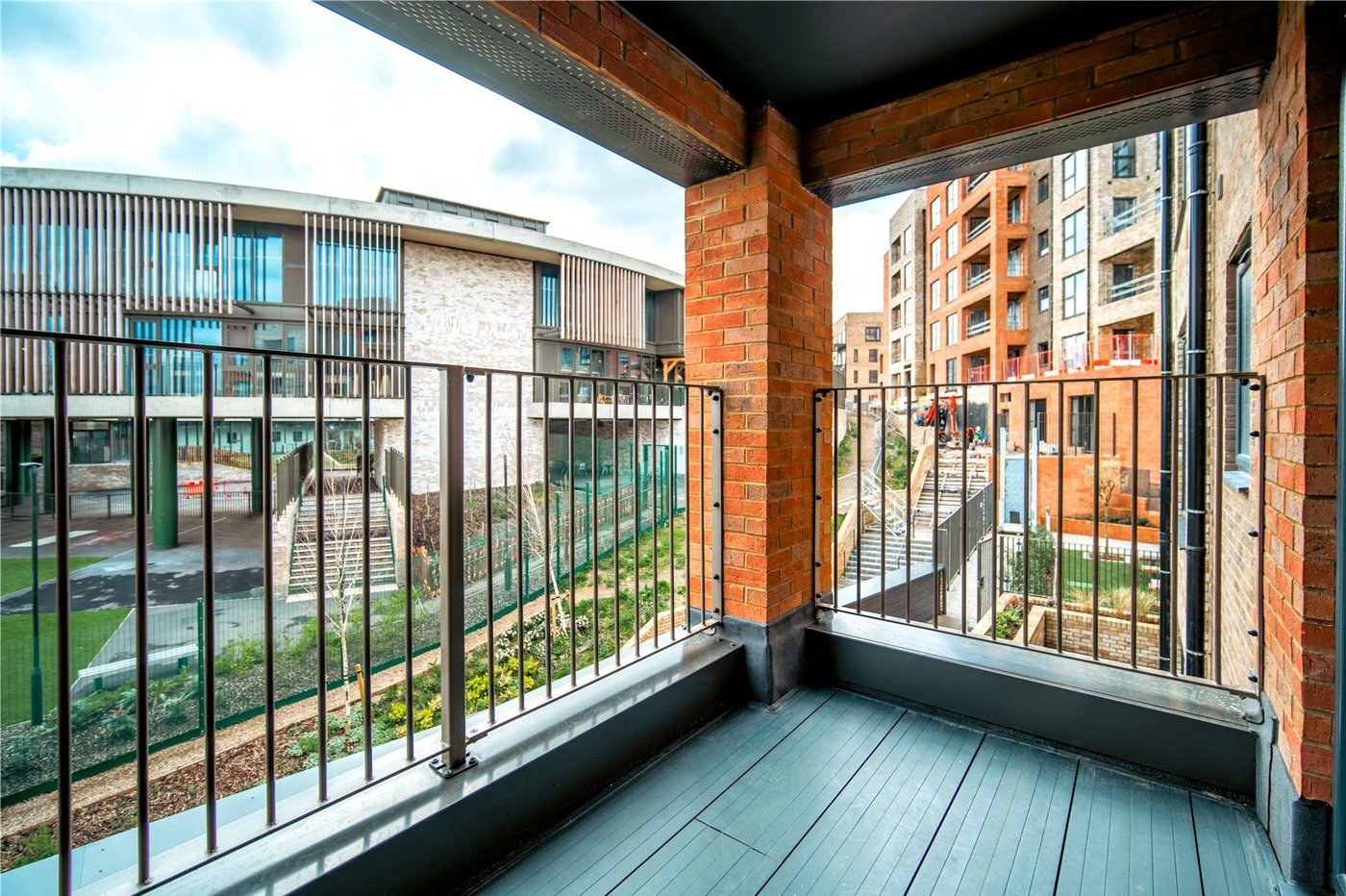 1 bedroom property for sale in 2 Bronze Walk | 