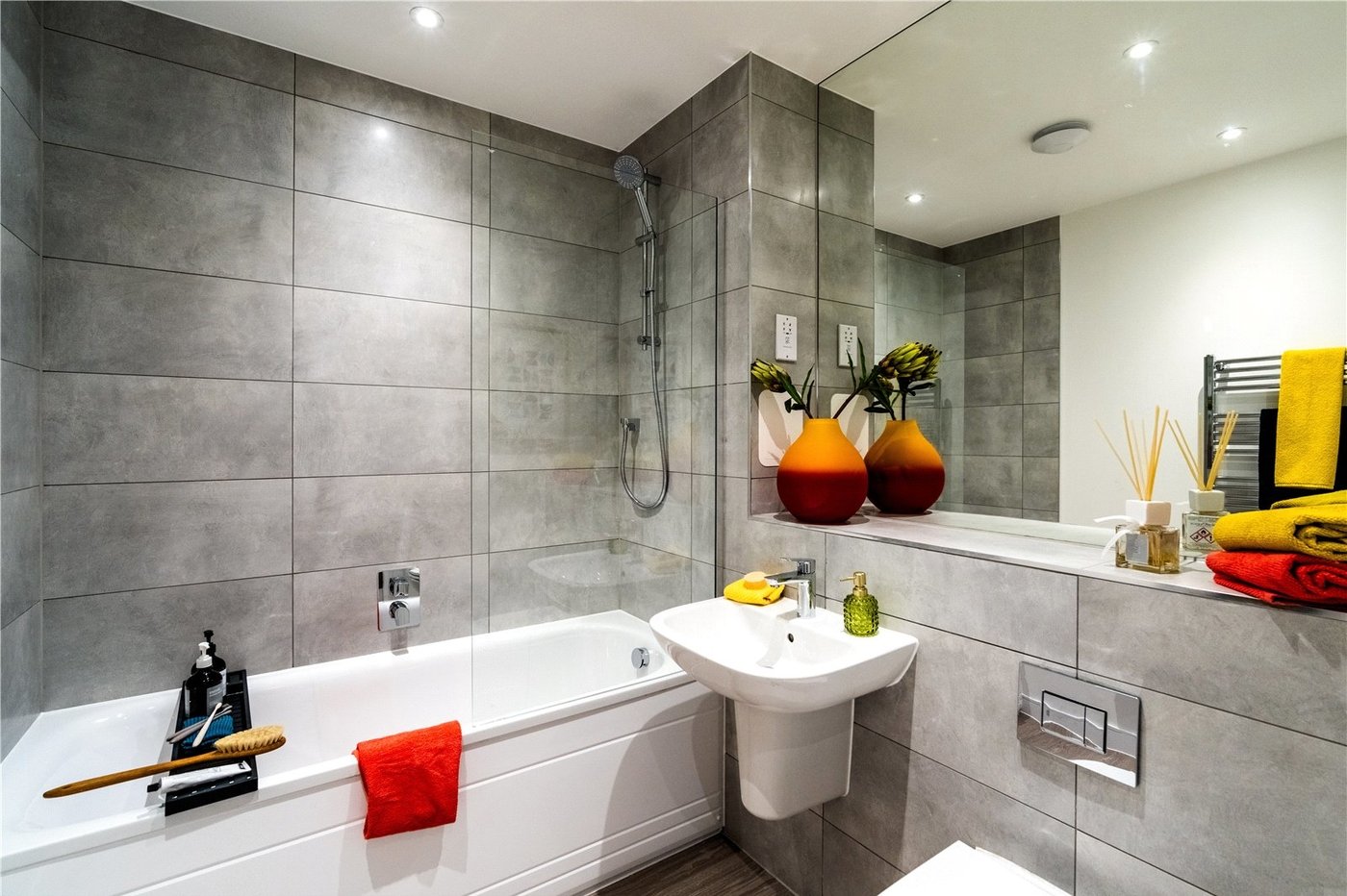 1 bedroom property for sale in 2 Bronze Walk | 