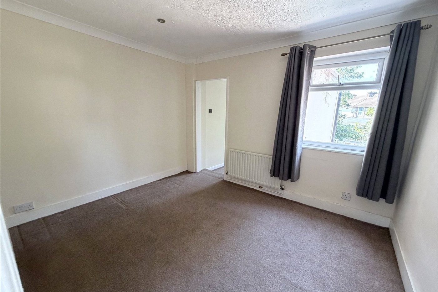 3 bedroom house for sale in Northfleet | Robinson Michael & Jackson