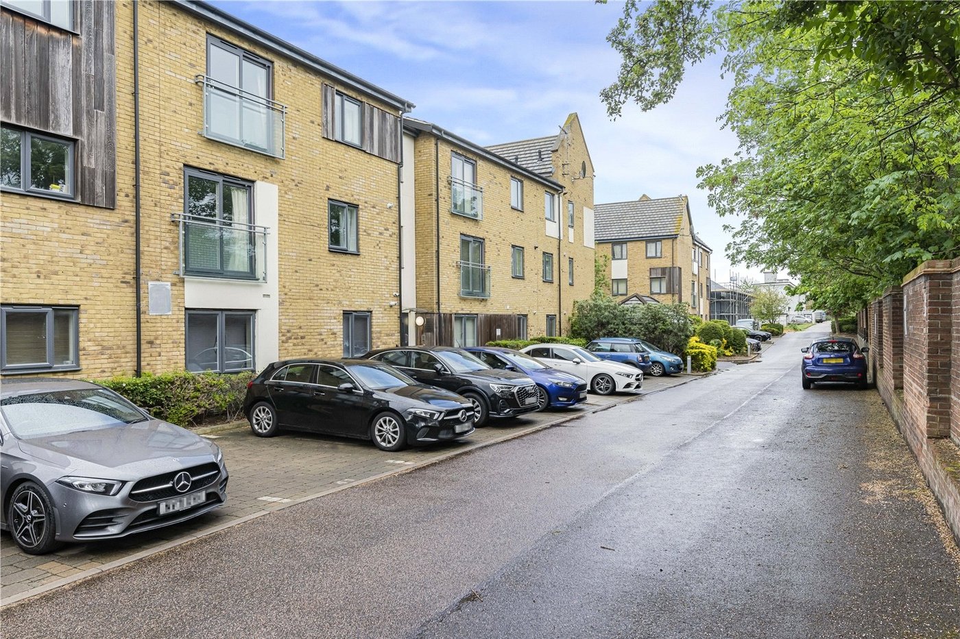 1 bedroom property for sale in Dartford | Robinson Jackson