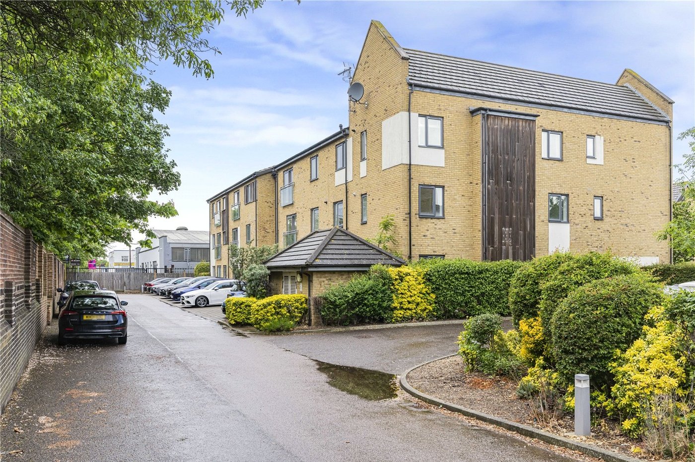 1 bedroom property for sale in Dartford | Robinson Jackson