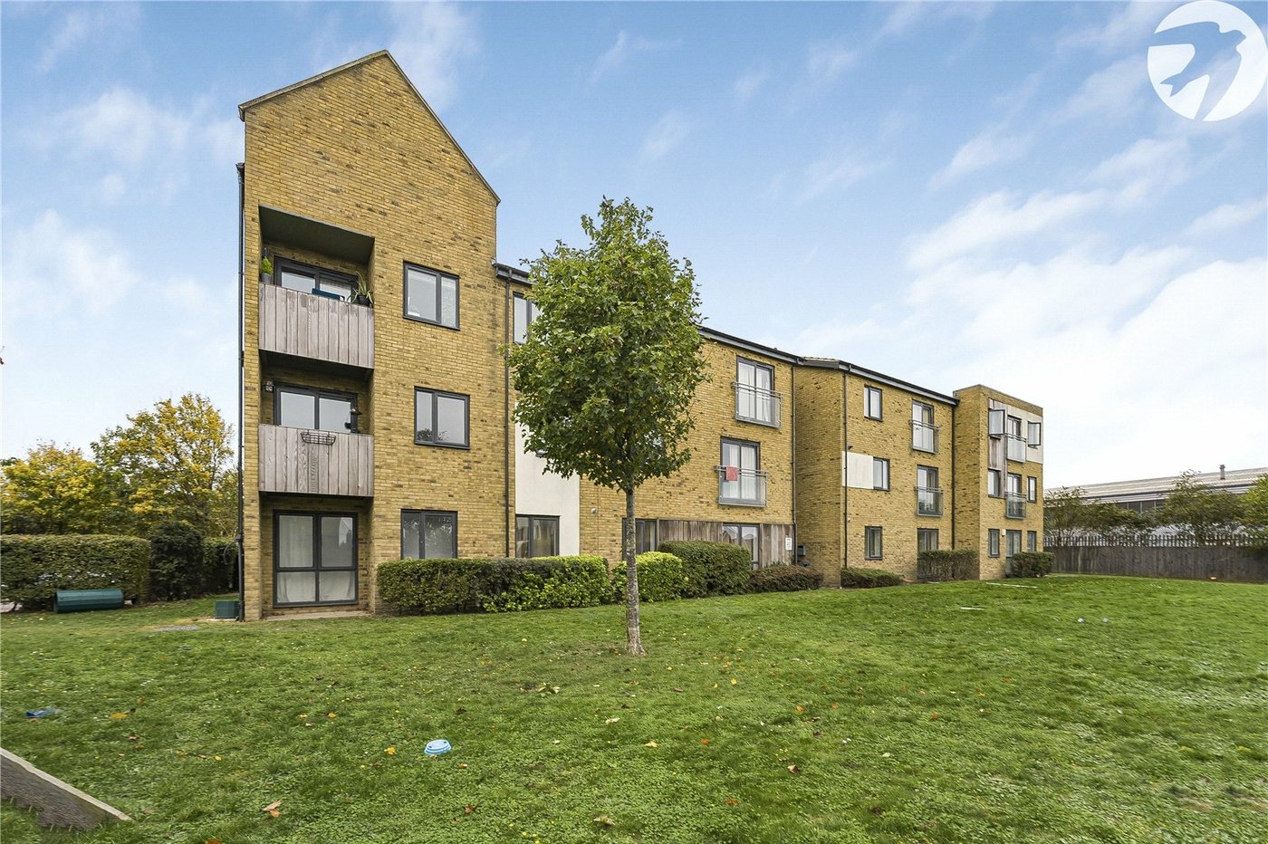 2 bedroom property to rent in Stone | Robinson Jackson