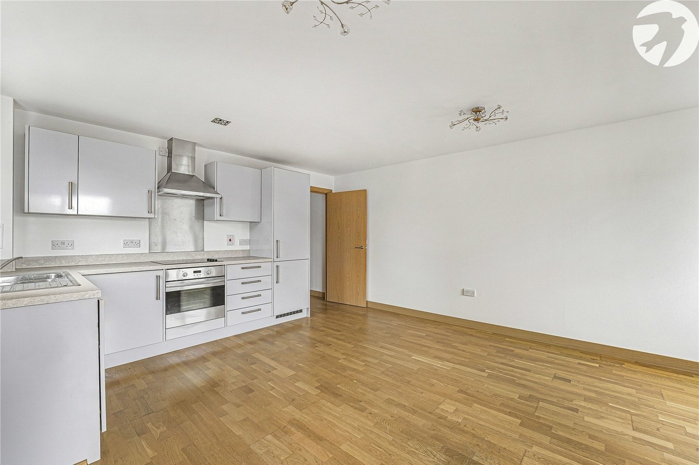 2 bedroom property to rent in Stone | Robinson Jackson