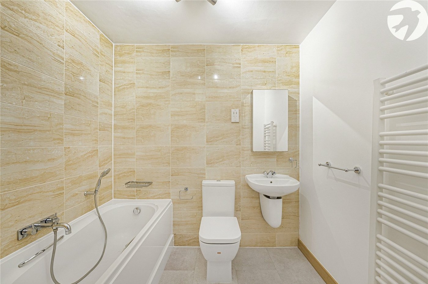 2 bedroom property to rent in Stone | Robinson Jackson