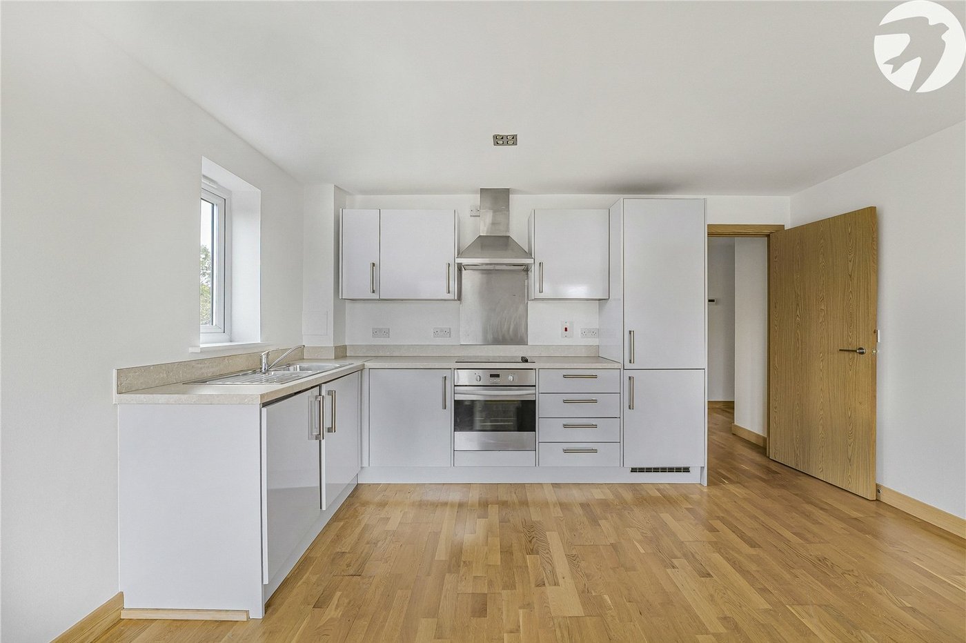 2 bedroom property to rent in Stone | Robinson Jackson