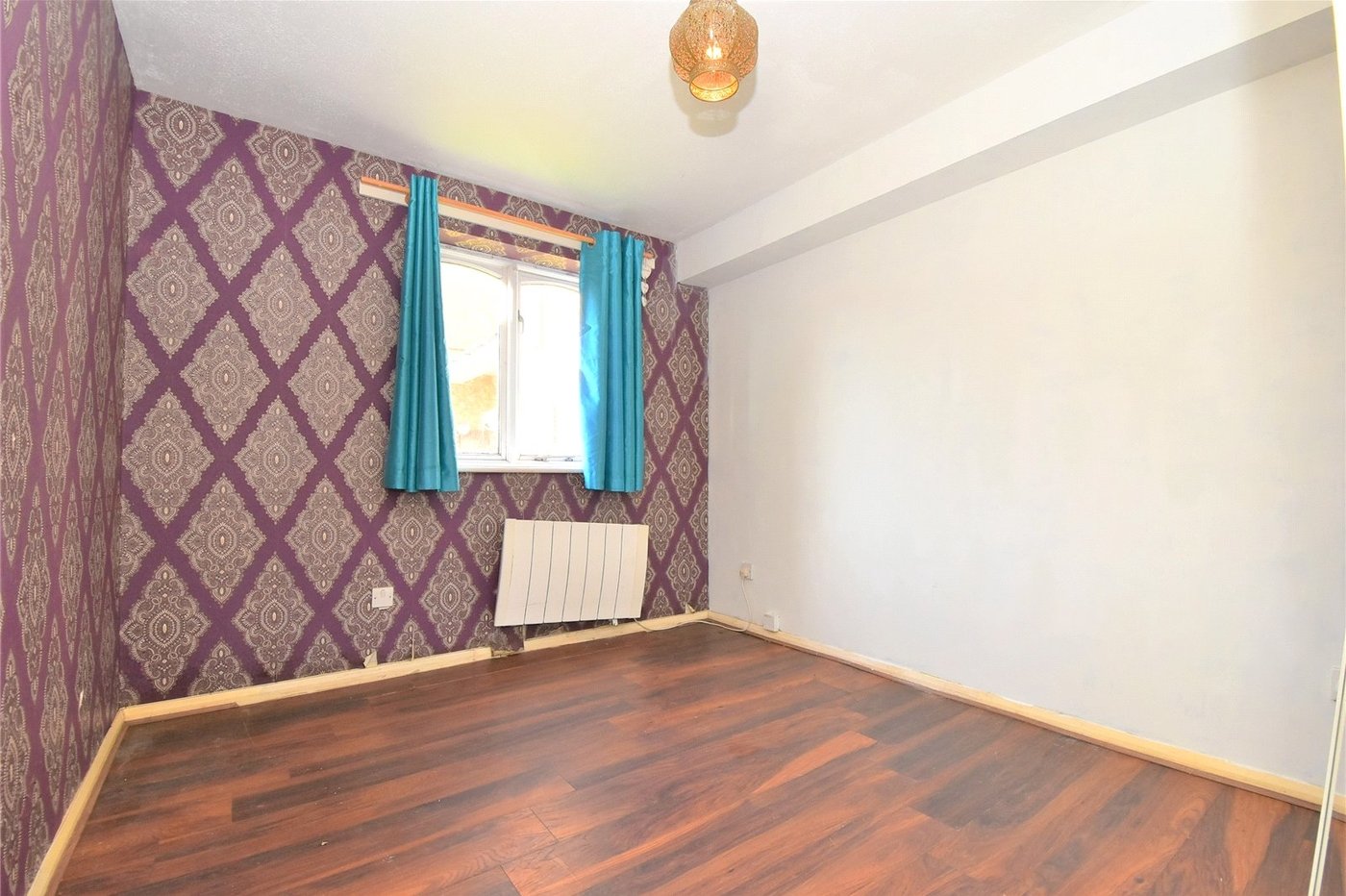 2 bedroom property for sale in  | Robinson Jackson