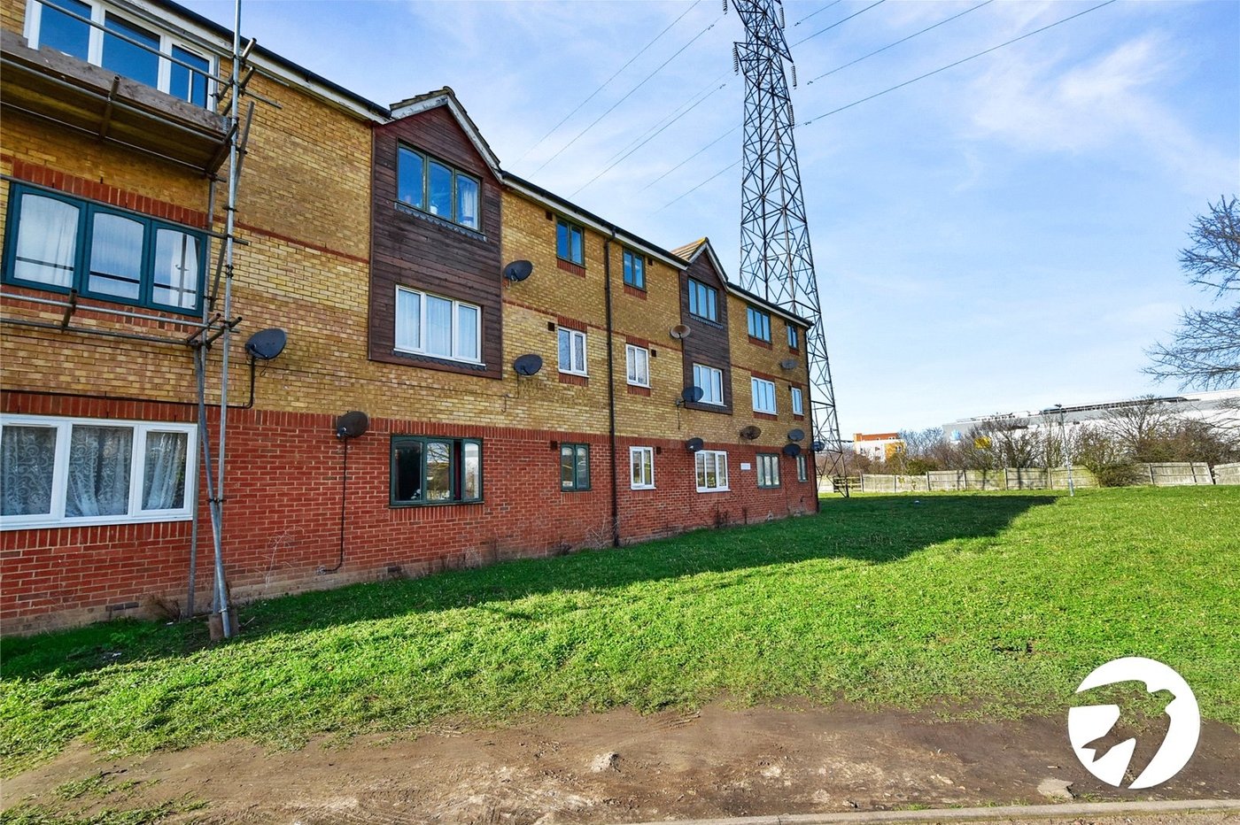 2 bedroom property for sale in  | Robinson Jackson