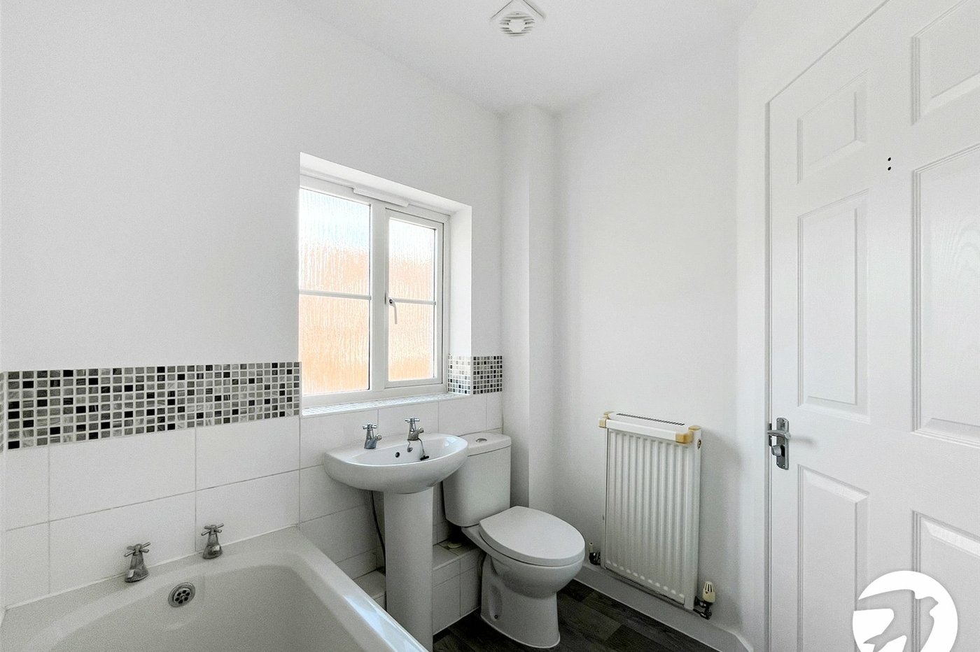 2 bedroom property for sale in Kemsley | Robinson Michael & Jackson