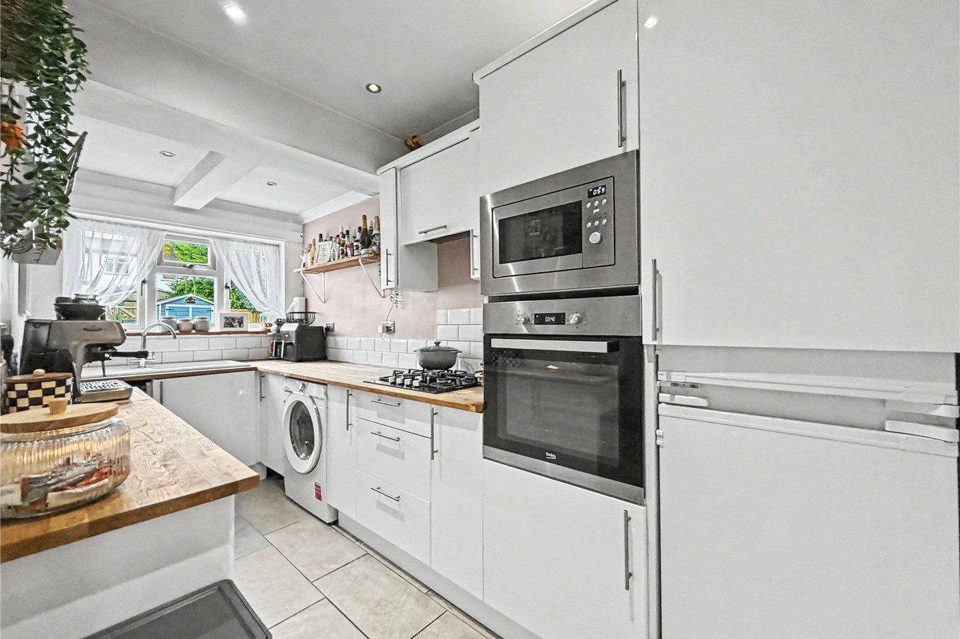 4 bedroom house for sale in Rainham | Robinson Michael & Jackson