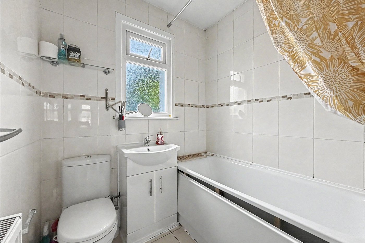 4 bedroom house for sale in Rainham | Robinson Michael & Jackson