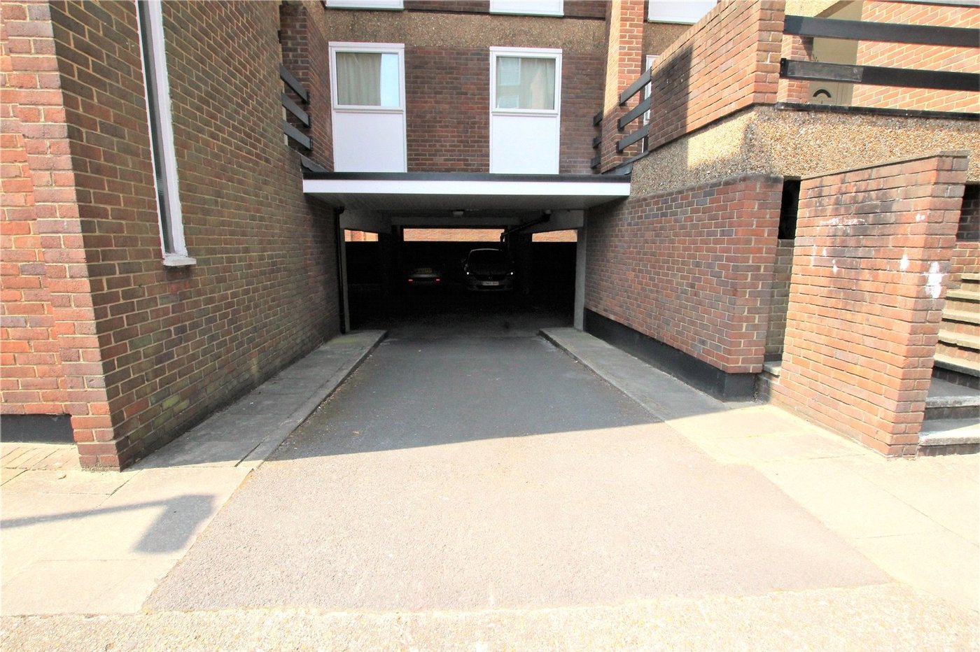 1 bedroom property for sale in Longlands Road | Robinson Jackson