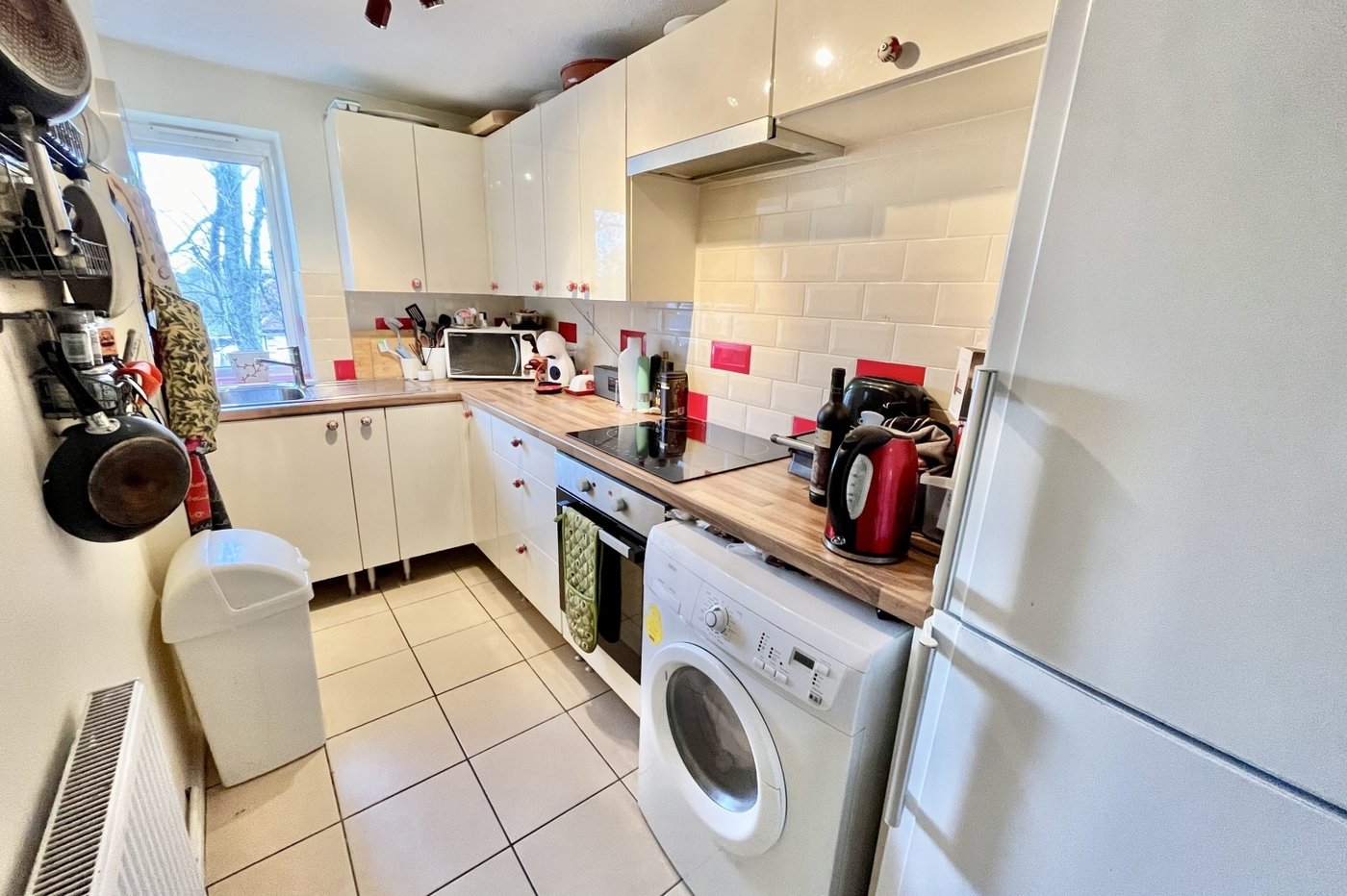 1 bedroom property for sale in Longlands Road | Robinson Jackson