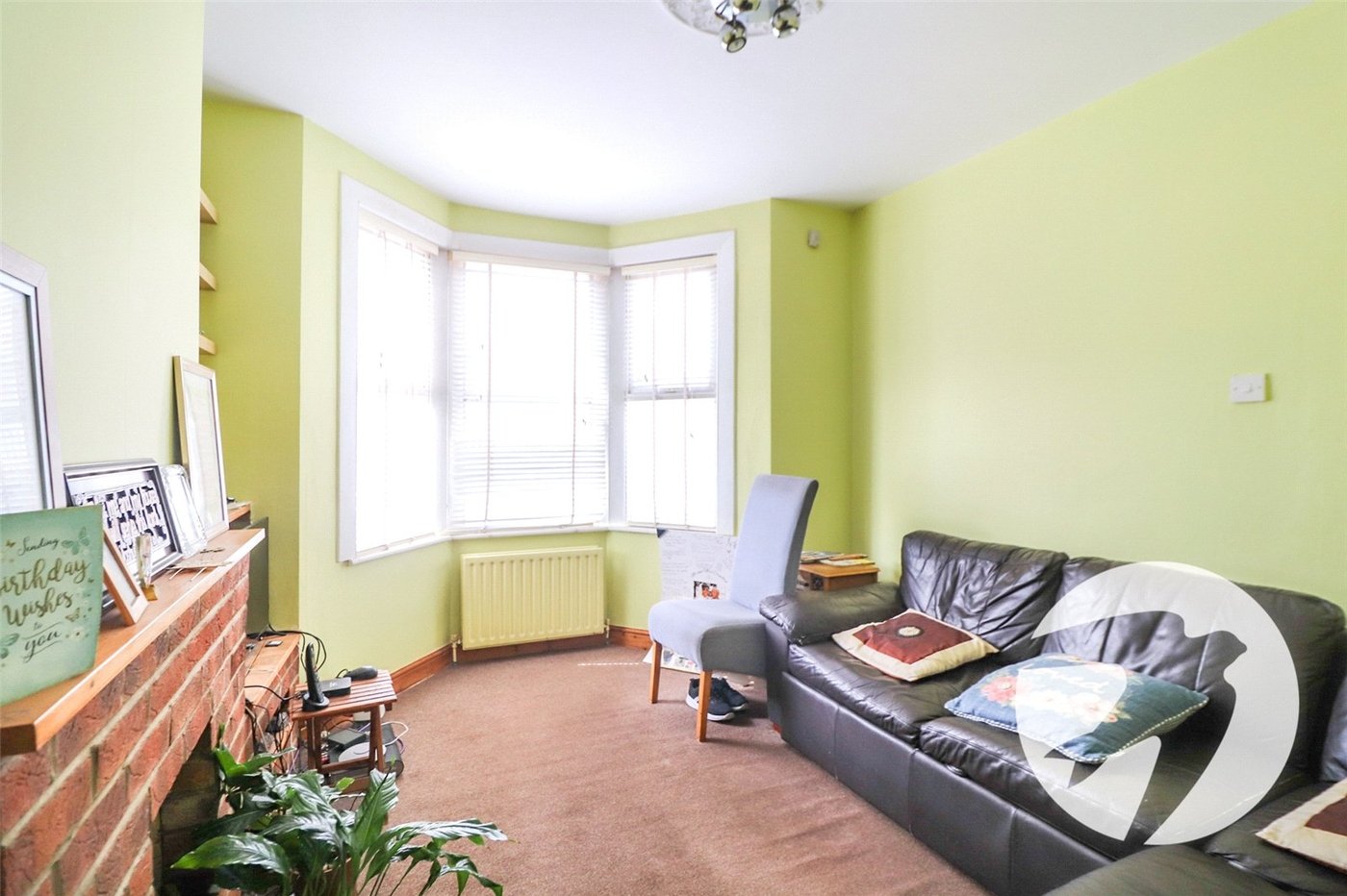 3 bedroom house for sale in Erith | Robinson Jackson
