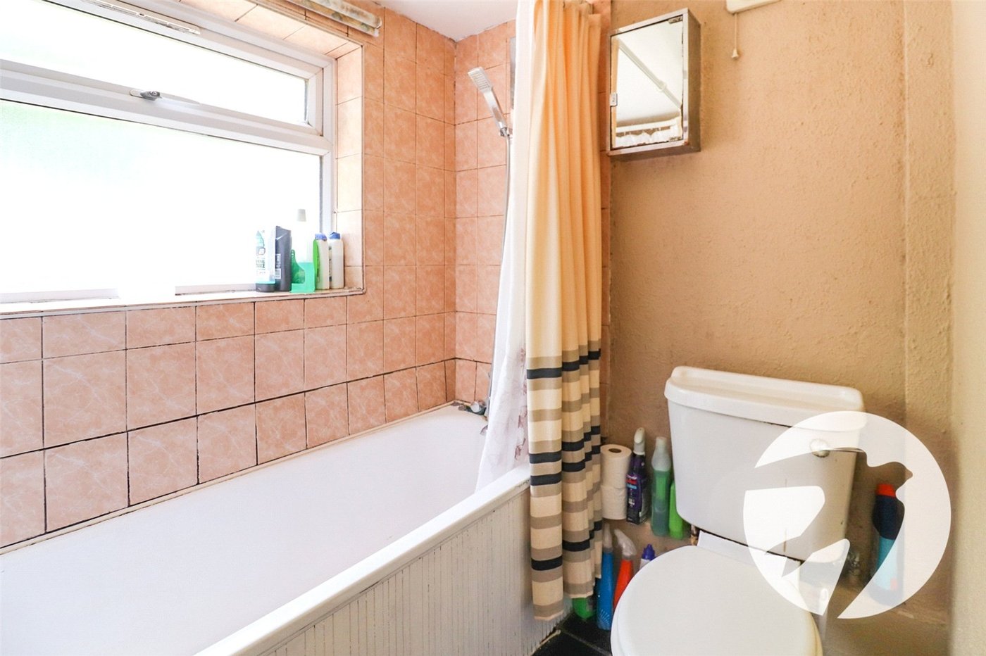 3 bedroom house for sale in Erith | Robinson Jackson