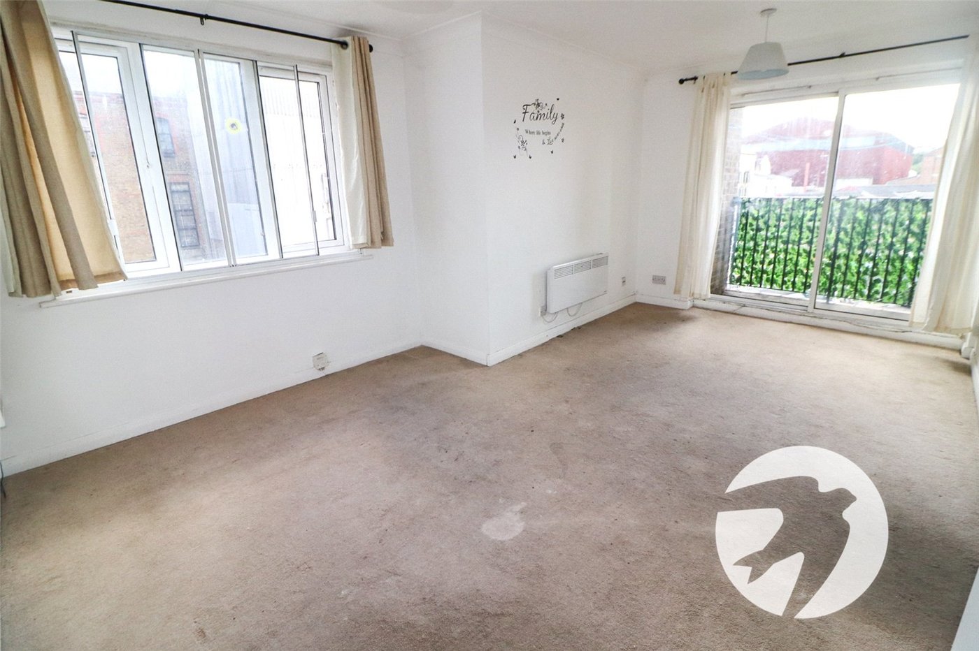 2 bedroom property for sale in Erith | Robinson Jackson