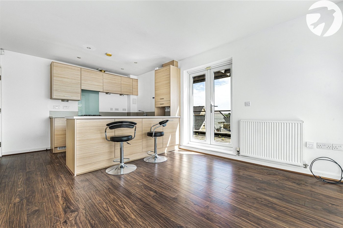 2 bedroom property for sale in Greenhithe | Robinson Jackson