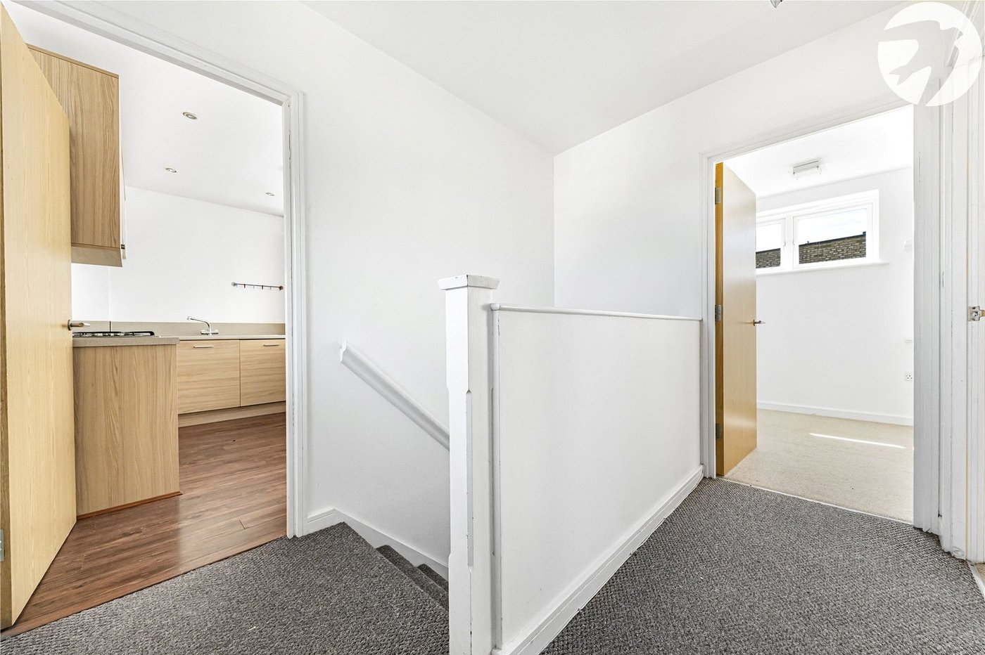 2 bedroom property for sale in Greenhithe | Robinson Jackson