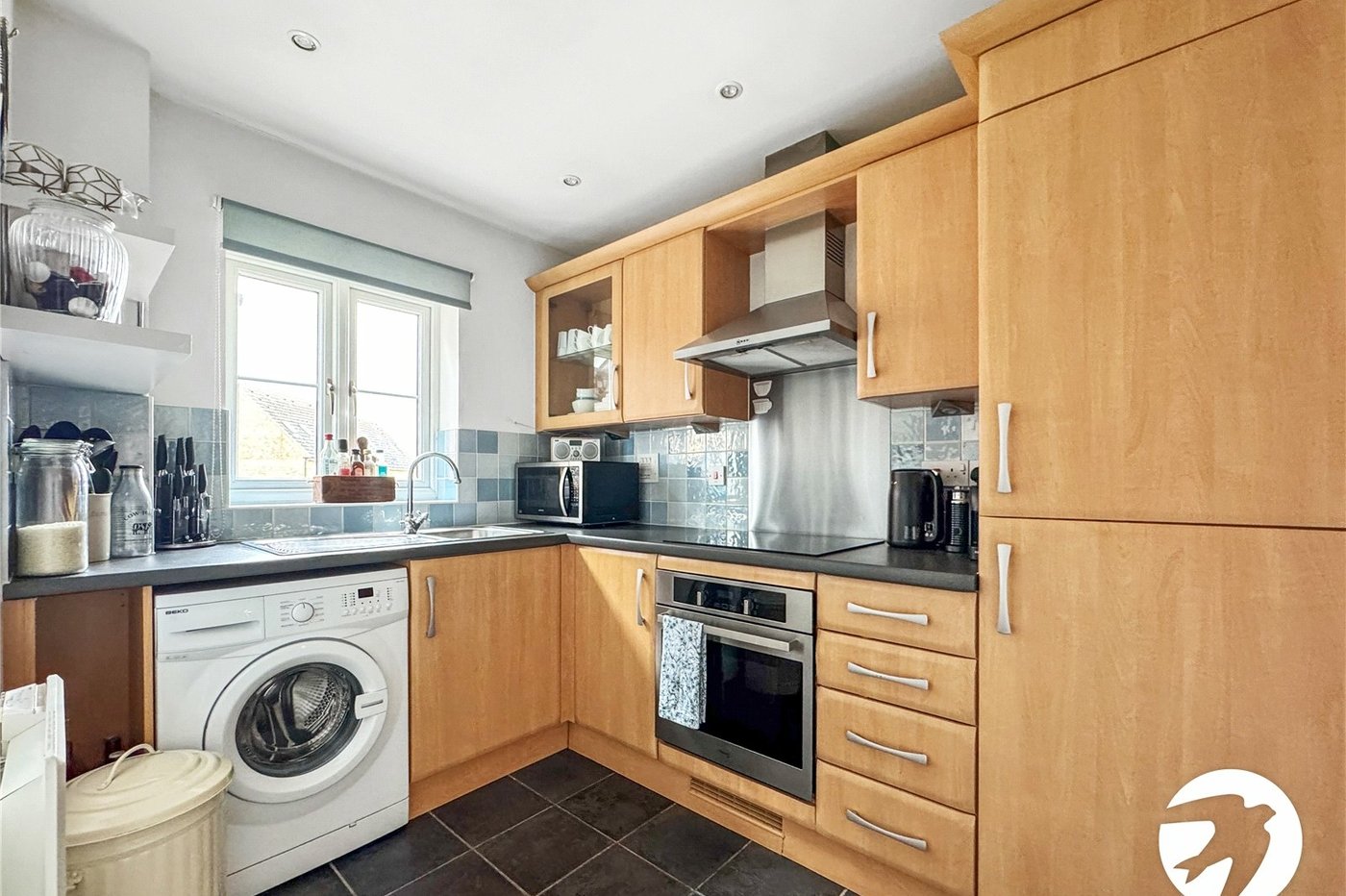 2 bedroom property for sale in Iwade | Robinson Michael & Jackson