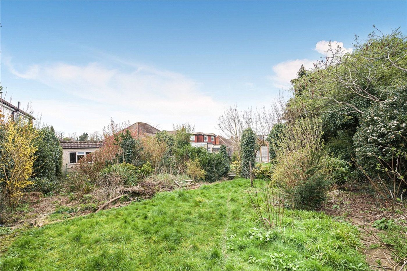 2 bedroom bungalow for sale in Orpington | Robinson Jackson