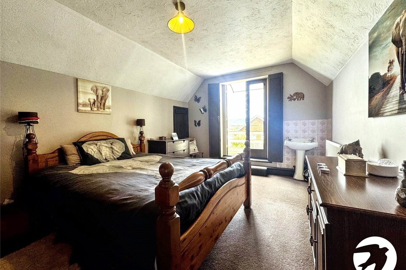 4 bedroom house for sale in Penenden Heath | Robinson Michael & Jackson