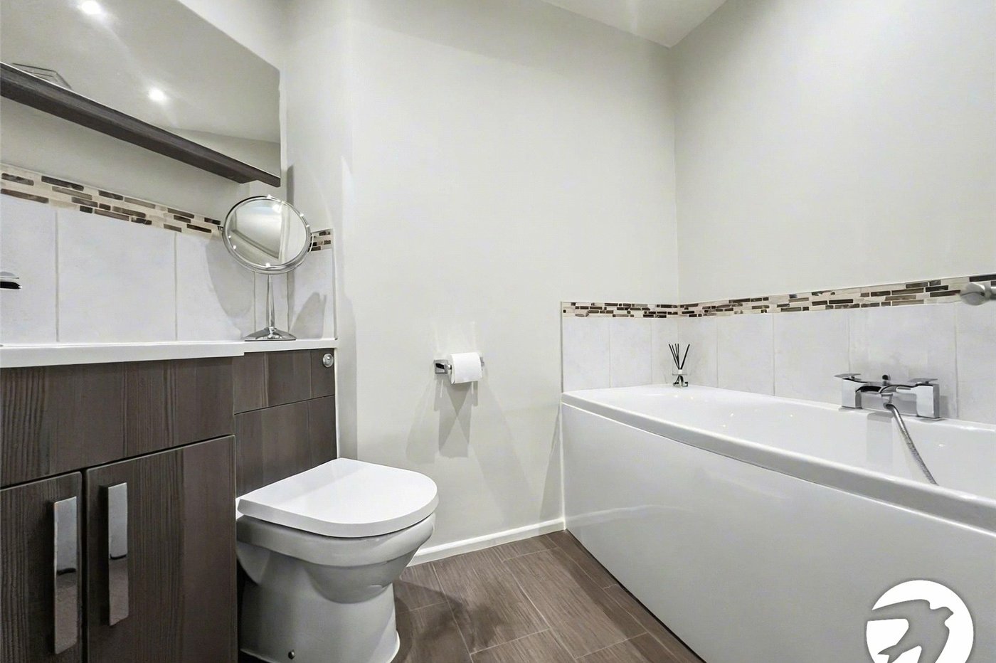 2 bedroom property for sale in St. Marys Island | Robinson Michael & Jackson