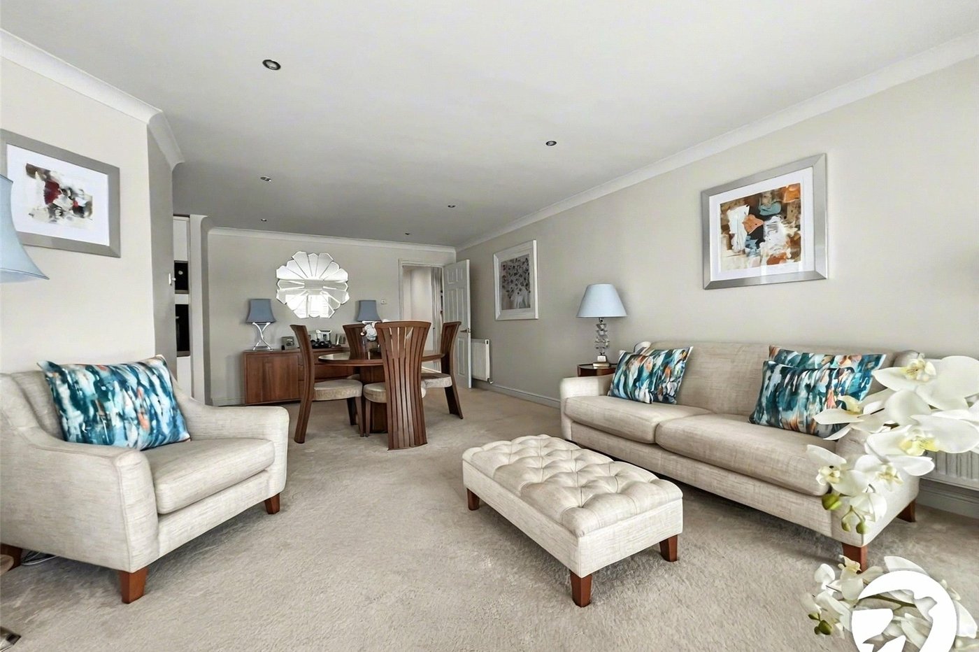 2 bedroom property for sale in St. Marys Island | Robinson Michael & Jackson